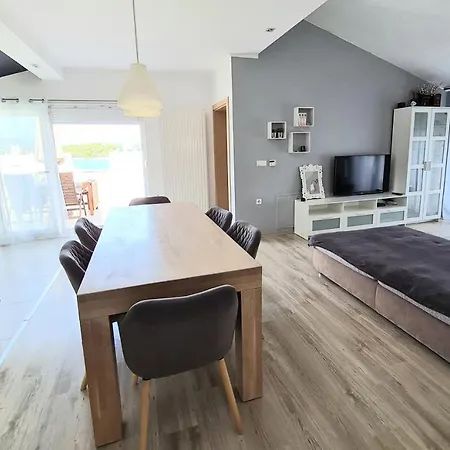 Apartment Toma *